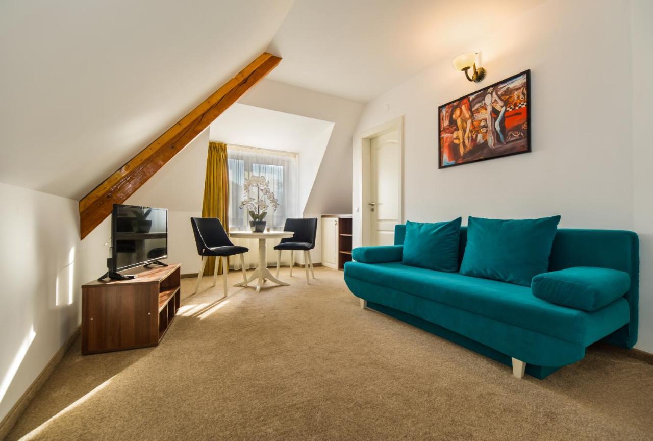 فندق Casa Moritz براشوف المظهر الخارجي الصورة