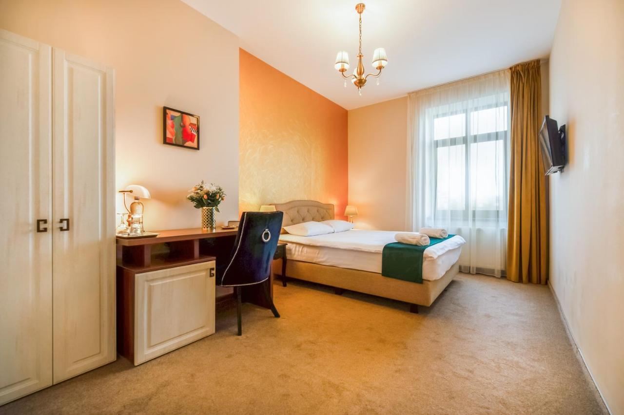 فندق Casa Moritz براشوف المظهر الخارجي الصورة